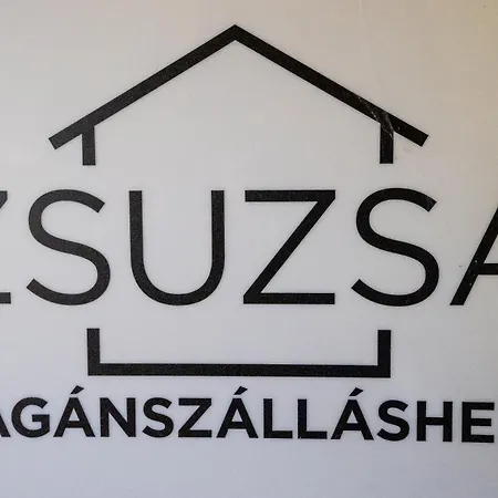 Zsuzsa Maganszallas Ubytování v soukromí Debrecín